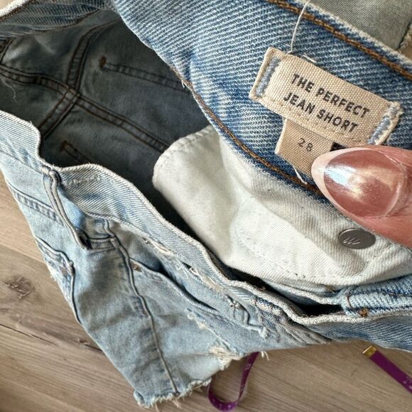Madewell "The Perfect Jean Short" 28 - Picture 5 of 7